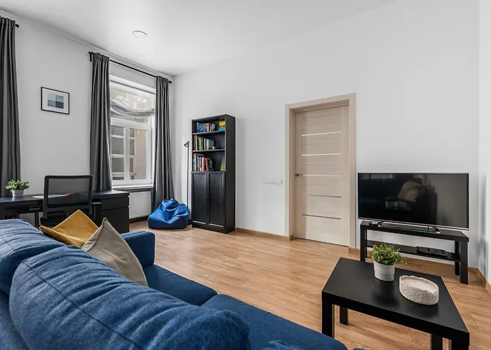 Spacious And Bright Lukiskiu Square *